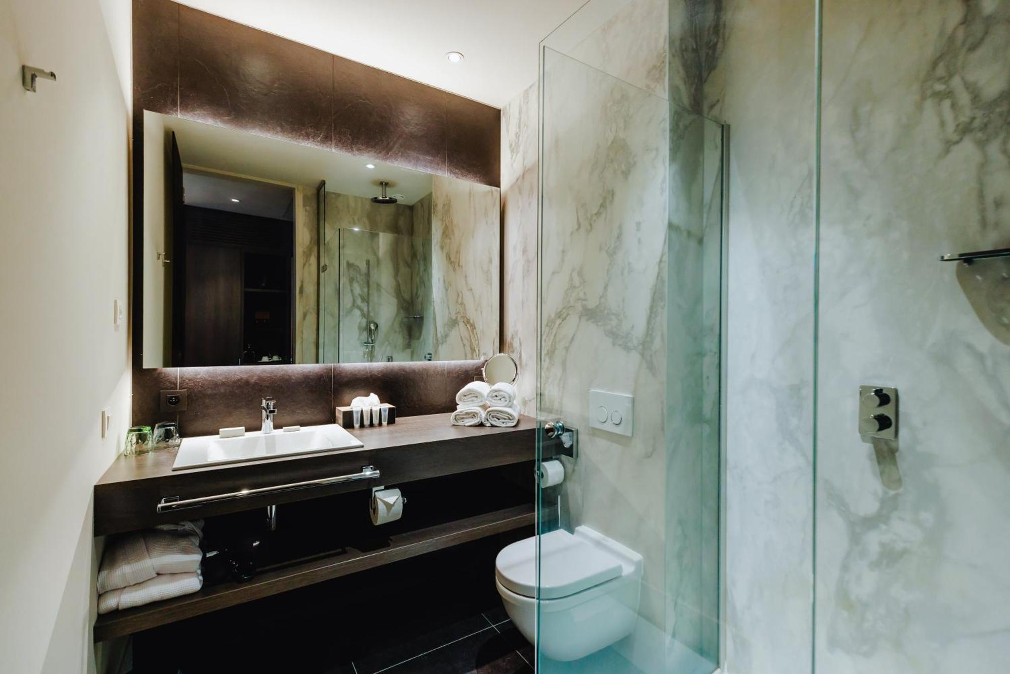 Terhills Hotel Maasmechelen Zewnętrze zdjęcie