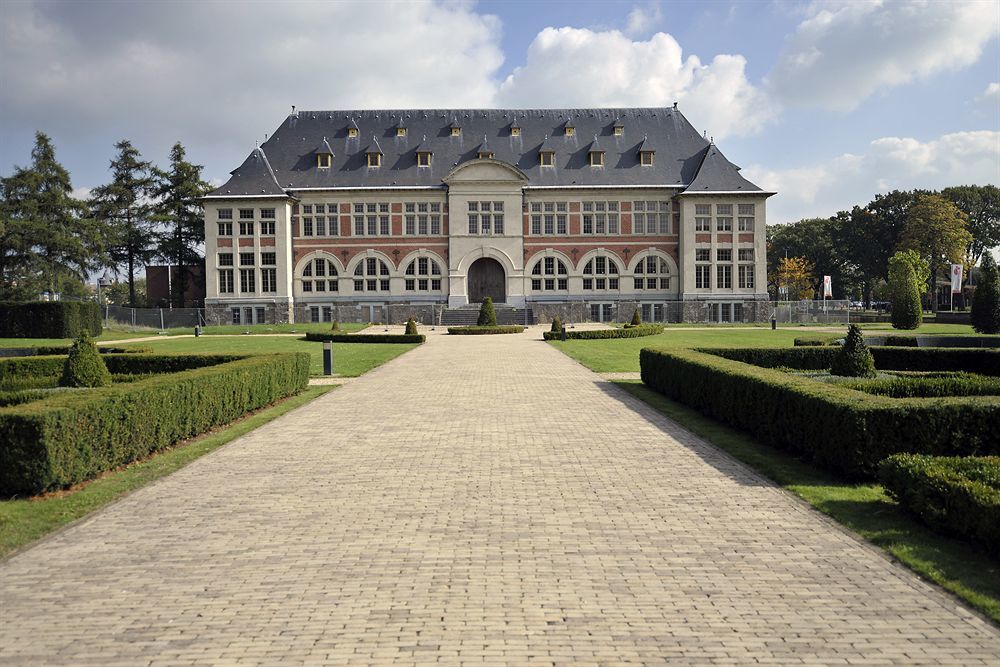 Terhills Hotel Maasmechelen Zewnętrze zdjęcie