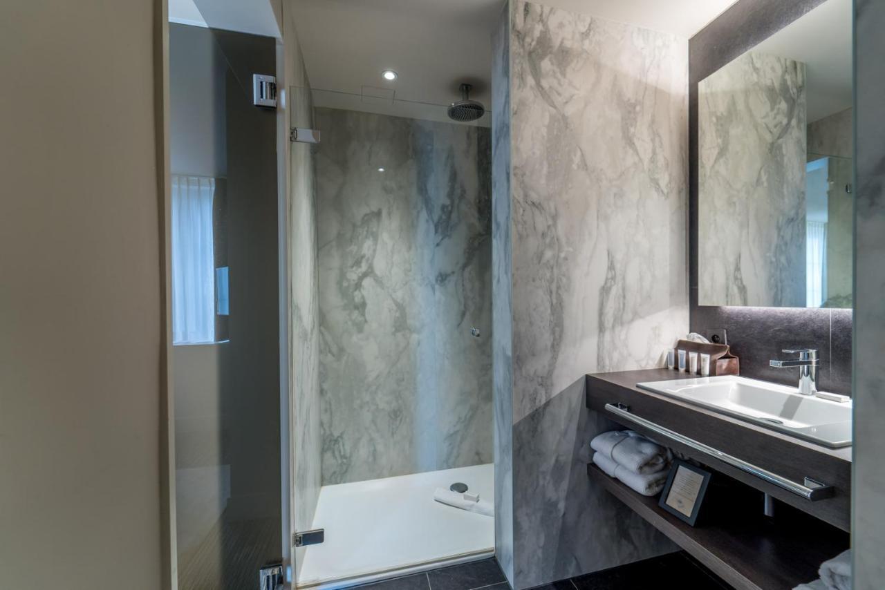 Terhills Hotel Maasmechelen Zewnętrze zdjęcie