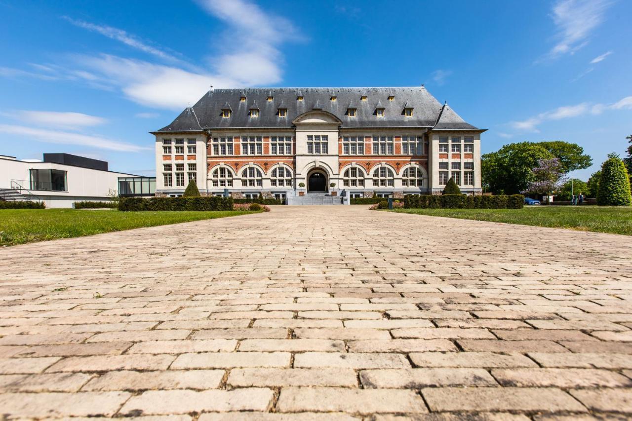 Terhills Hotel Maasmechelen Zewnętrze zdjęcie